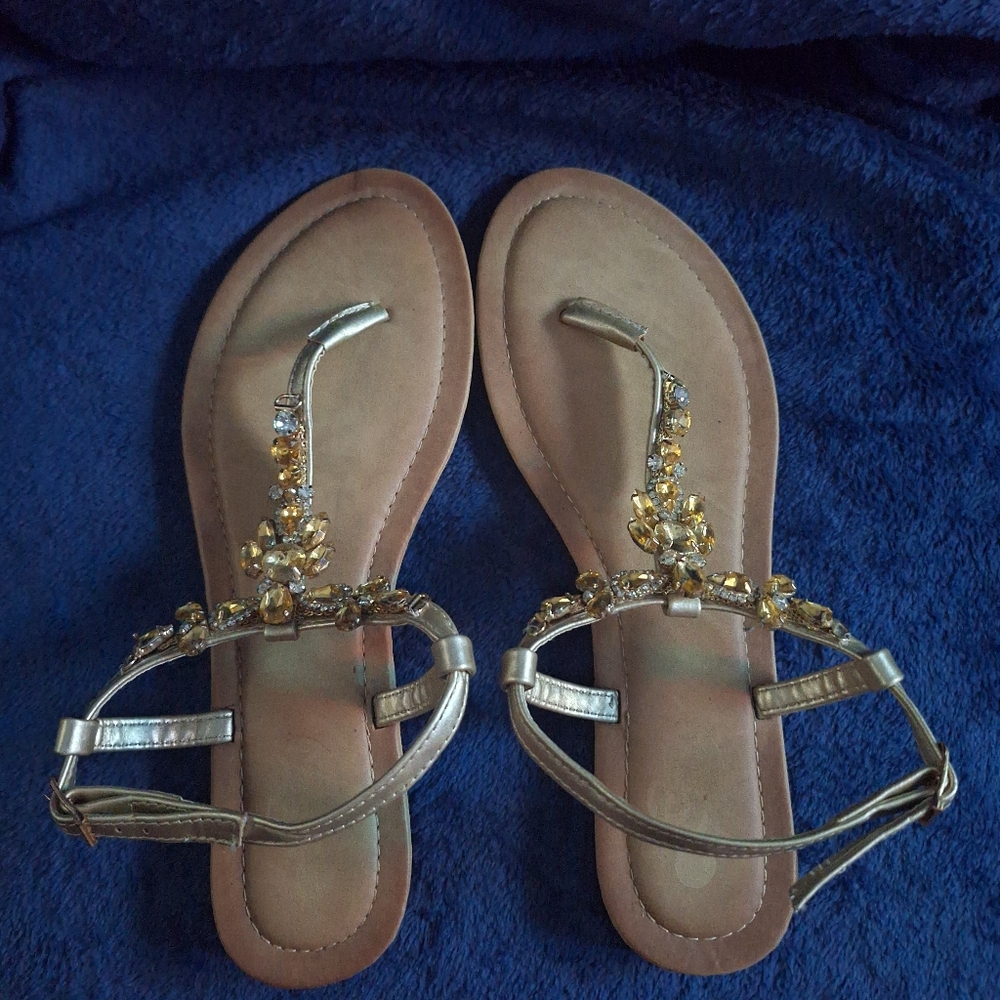 Women's Tan T-Strap Sandals Size 10